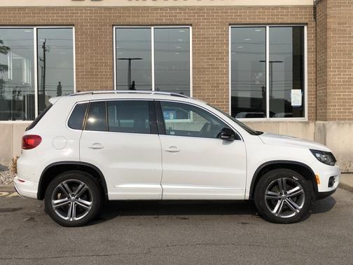 2017 Volkswagen Tiguan Sport