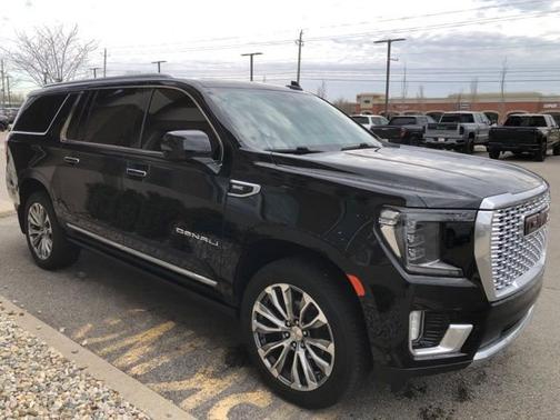 Onyx Black 2021 GMC Yukon XL Denali