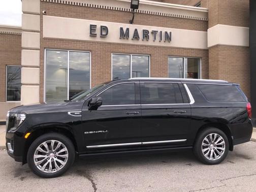Onyx Black 2021 GMC Yukon XL Denali