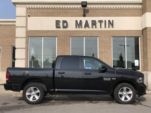 2016 RAM 1500 Sport