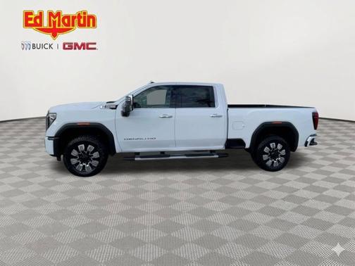 Summit White 2024 GMC Sierra 2500 Denali