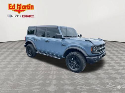 Azure Gray Metallic 2024 Ford Bronco Black Diamond