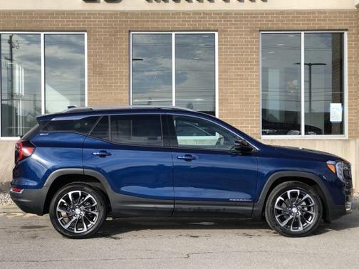 2022 GMC Terrain SLT