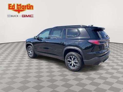 2026 GMC Acadia AWD AT4