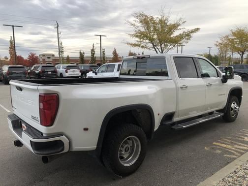 2022 Chevrolet Silverado 3500 High Country