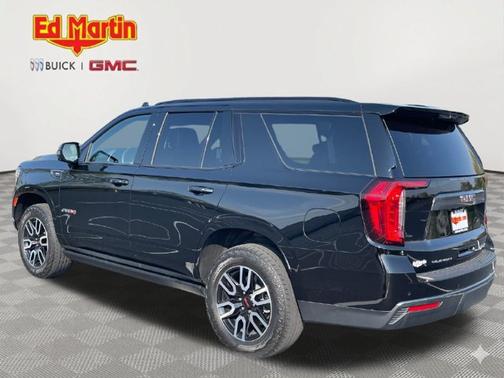 Onyx Black 2024 GMC Yukon 4WD AT4