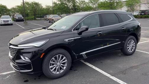 2022 Buick Enclave Essence