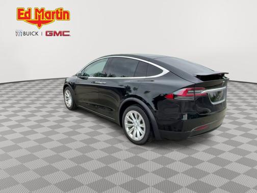 2020 Tesla Model X Long Range