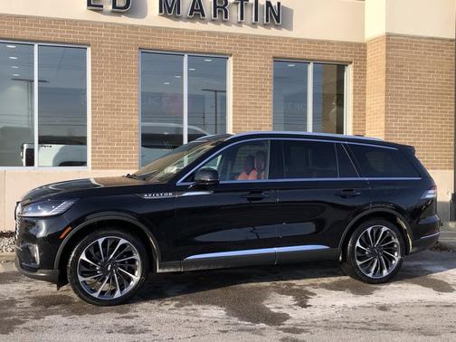 2025 Lincoln Aviator Reserve