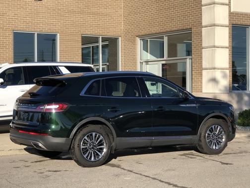 2021 Lincoln Nautilus Standard