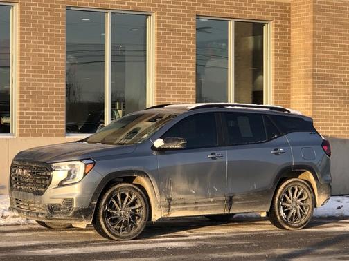 2023 GMC Terrain SLE