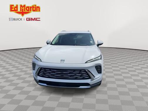 Summit White 2024 Buick Envision Preferred