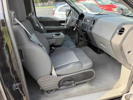 Black 2008 Ford F-150 XLT SuperCab
