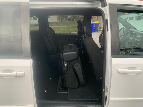 2015 Dodge Grand Caravan AVP/SE