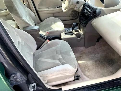 2003 Saturn Ion 3