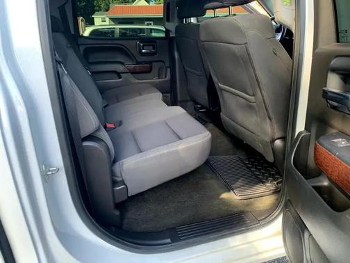 2018 GMC Sierra 1500 SLE