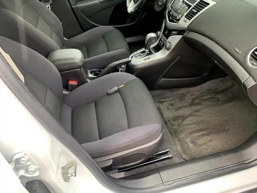 2013 Chevrolet Cruze 1LT