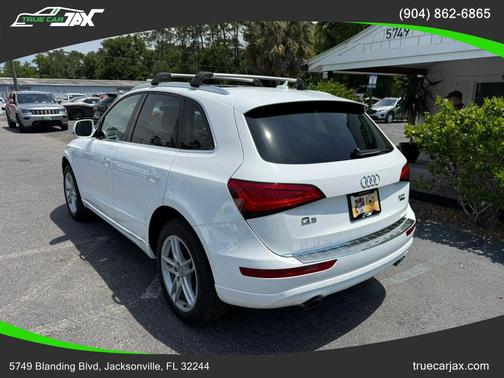 White 2017 Audi Q5 2.0T Premium Plus