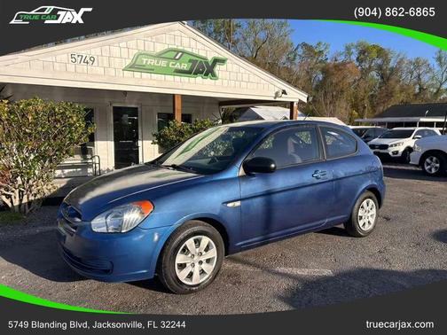 2010 Hyundai Accent Blue