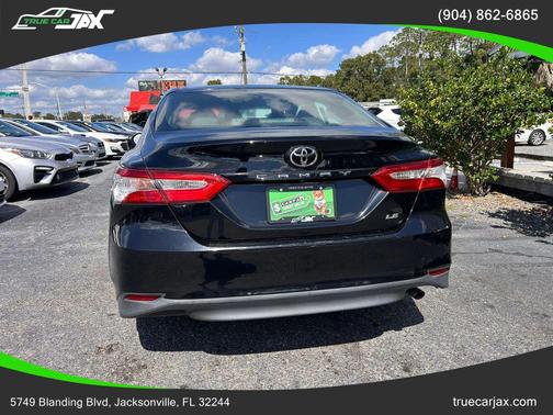 2018 Toyota Camry LE