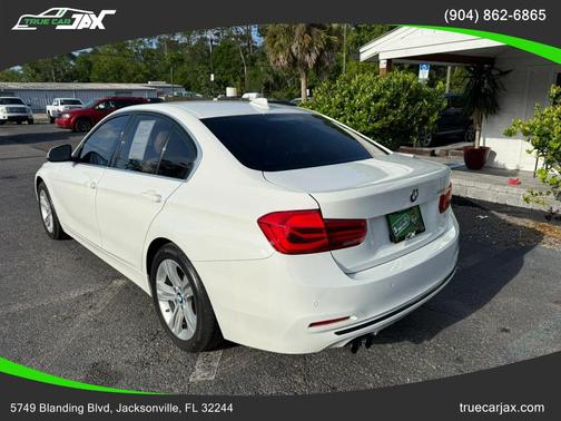 White 2018 BMW 330 330i Sedan 4D