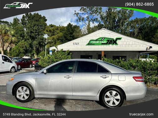 2011 Toyota Camry LE