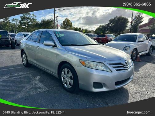 2011 Toyota Camry LE