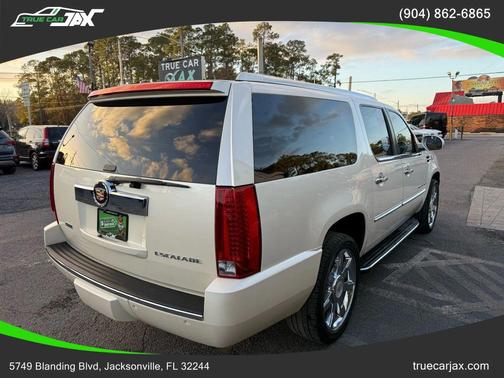 2010 Cadillac Escalade ESV Sport