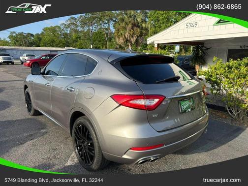 Gray 2019 Maserati Levante Base