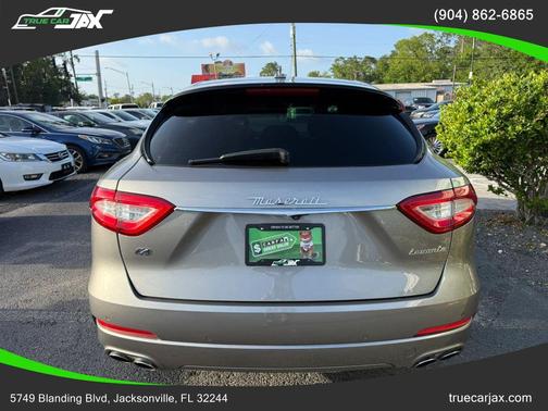 Gray 2019 Maserati Levante Base