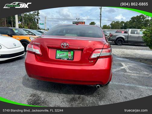 2011 Toyota Camry LE