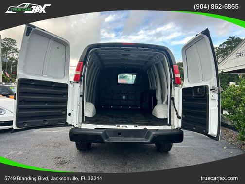 2018 Chevrolet Express 2500 Work Van
