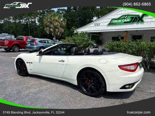 2013 Maserati GranTurismo Base