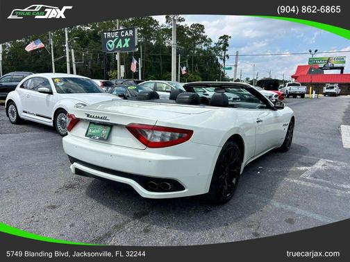 2013 Maserati GranTurismo Base