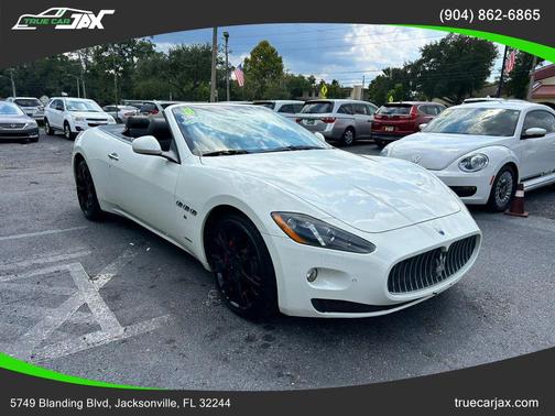 2013 Maserati GranTurismo Base