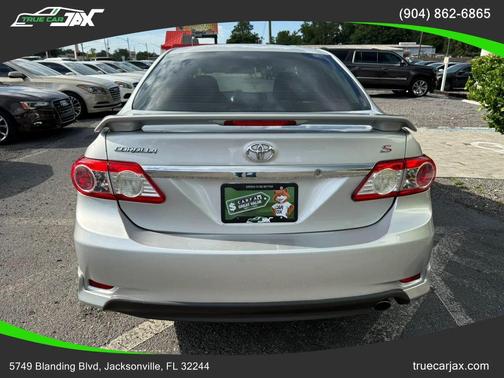 Classic Silver Metallic 2012 Toyota Corolla S