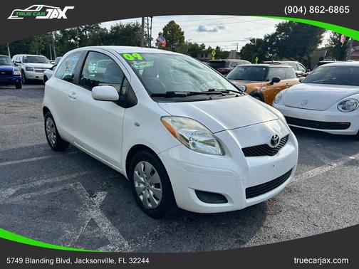 2009 Toyota Yaris Base