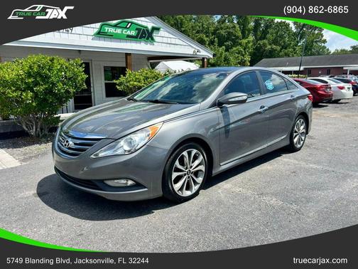 Harbor Gray Metallic 2014 Hyundai SONATA SE 2.0T