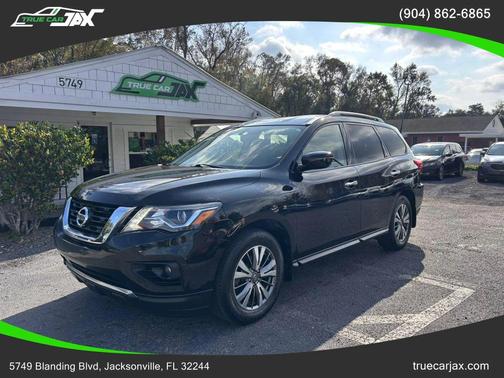 2019 Nissan Pathfinder SV