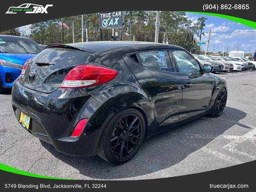 2016 Hyundai Veloster Base