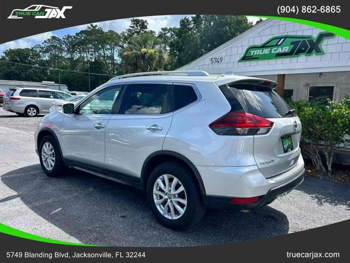 2018 Nissan Rogue SV