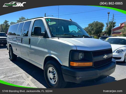 2017 Chevrolet Express 3500 LS