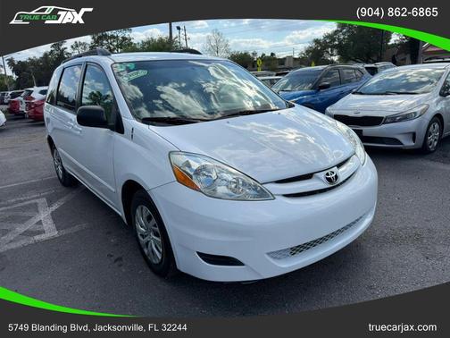 2009 Toyota Sienna LE