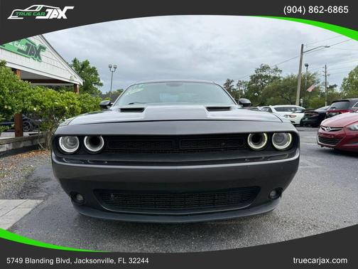 Gray 2019 Dodge Challenger SXT