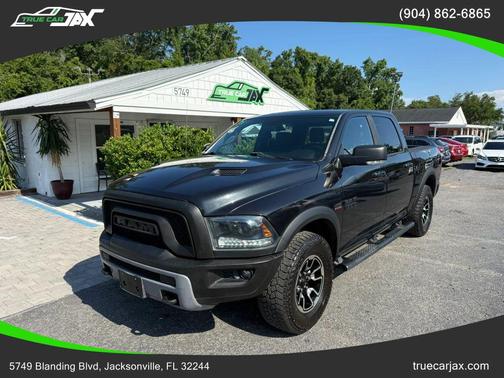 Brilliant Black Crystal Pearlcoat 2015 RAM 1500 Rebel
