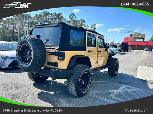 Dune Clear Coat 2013 Jeep Wrangler Unlimited Sahara