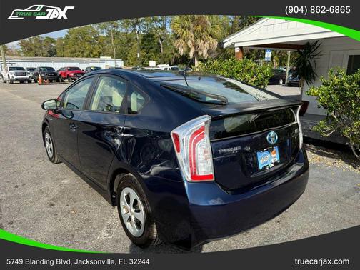 2015 Toyota Prius Three