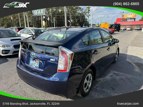 2015 Toyota Prius Three