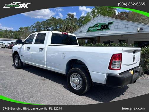 2021 RAM 2500 Tradesman Crew Cab 4x2 8' Box