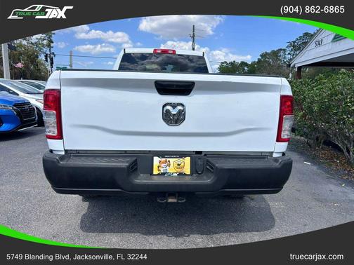 2021 RAM 2500 Tradesman Crew Cab 4x2 8' Box